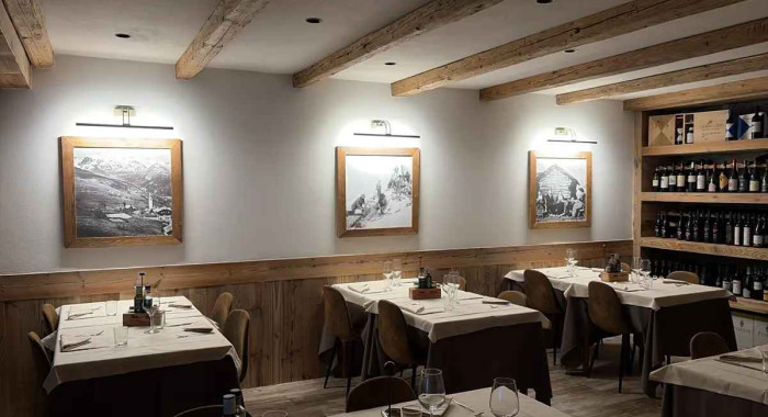 Hotel De Champoluc, Champoluc ski chalet, image 7